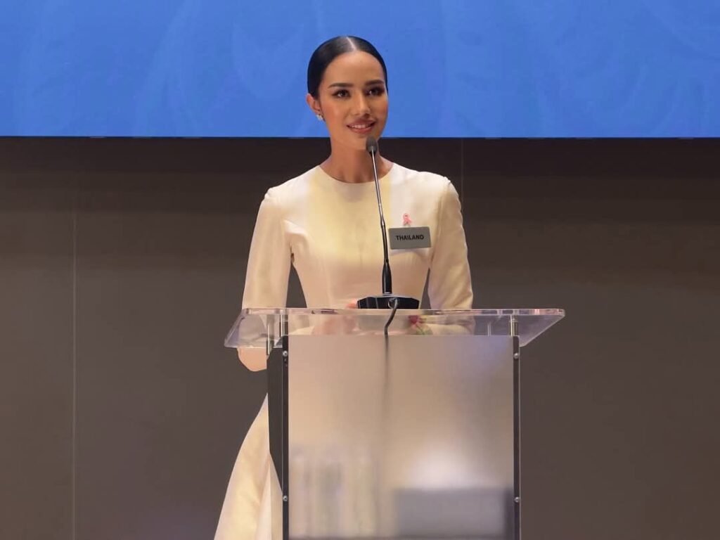 โอปอลสุชาตา