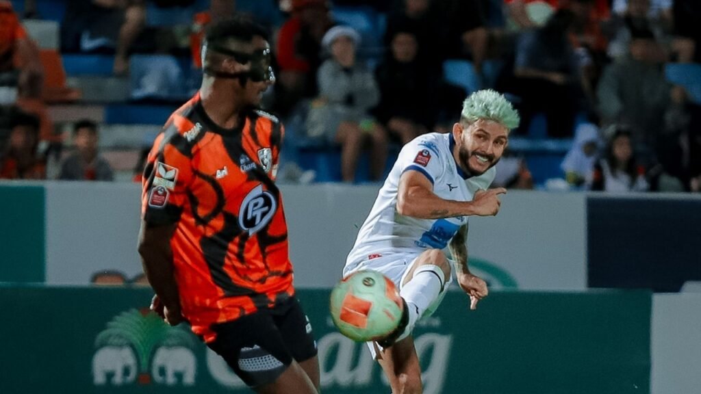 ประจวบ พบ การท่าเรือ เอฟซี